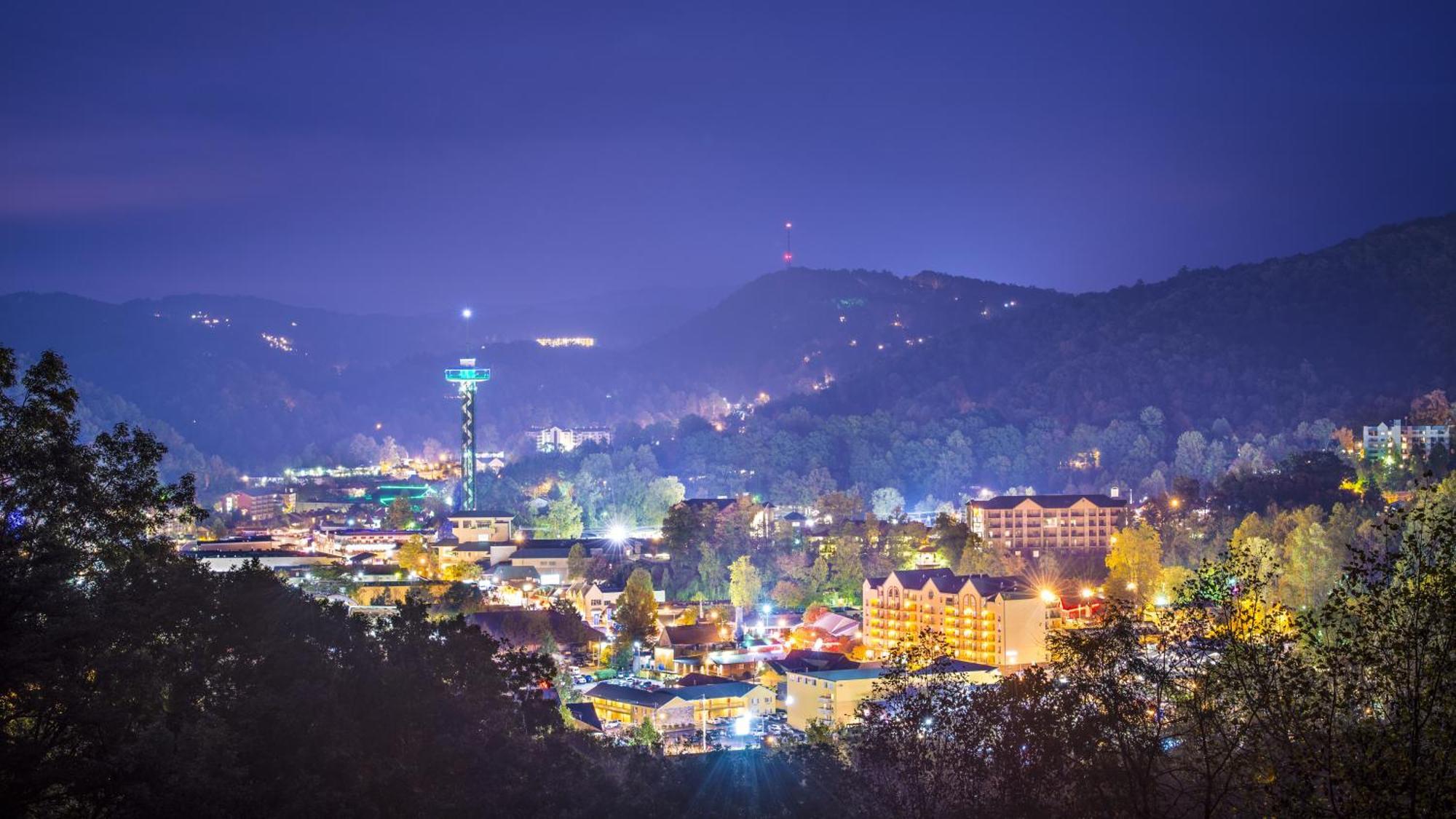 The Nut House, Hot Tub, Game Room, Wifi, 1089 Free Tickets Each Paid Day, Dollywood And More! Pigeon Forge Luaran gambar
